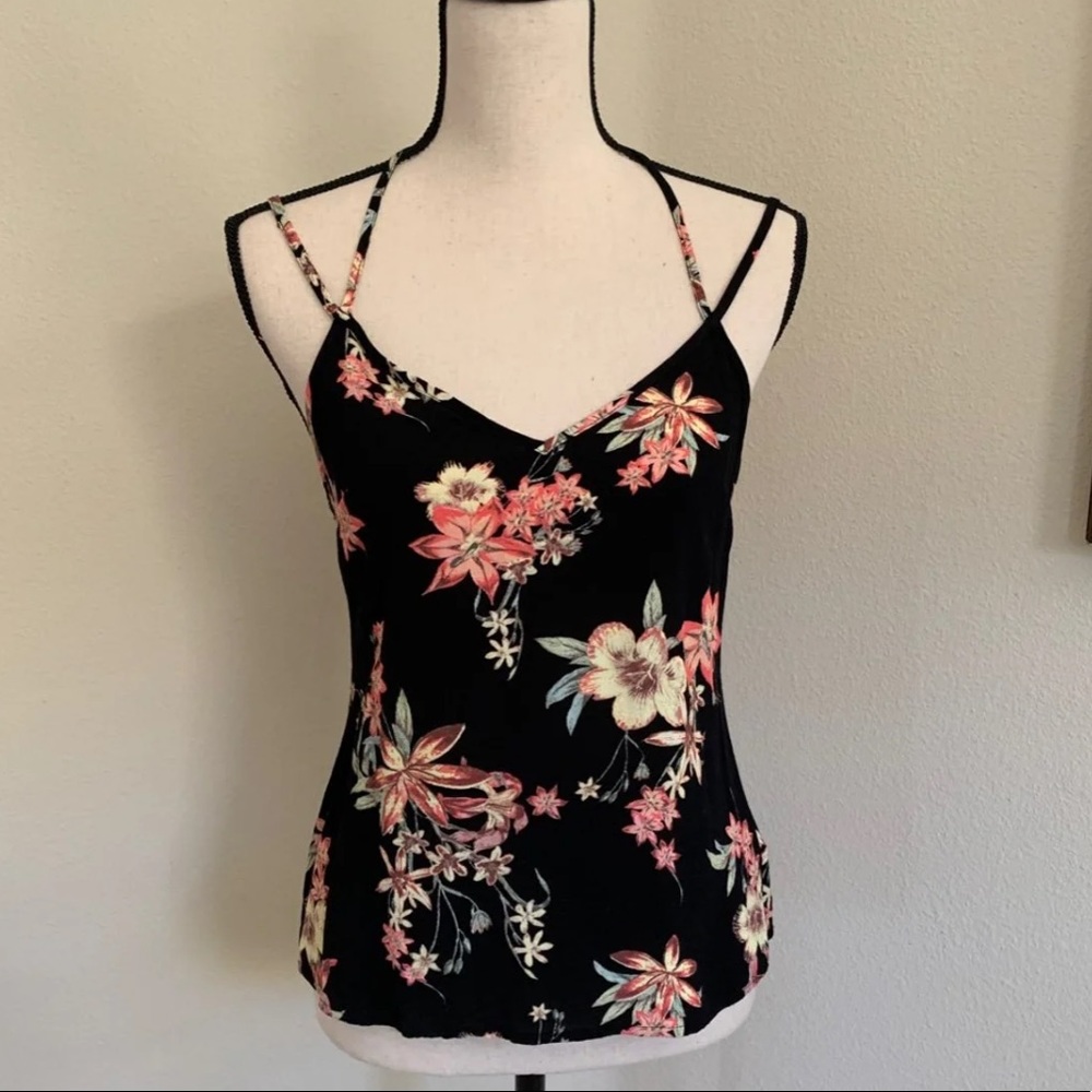 Forever 21 Contemporary Floral Top